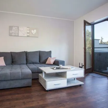 Appartement Mit Grosser Sonnenterrasse
