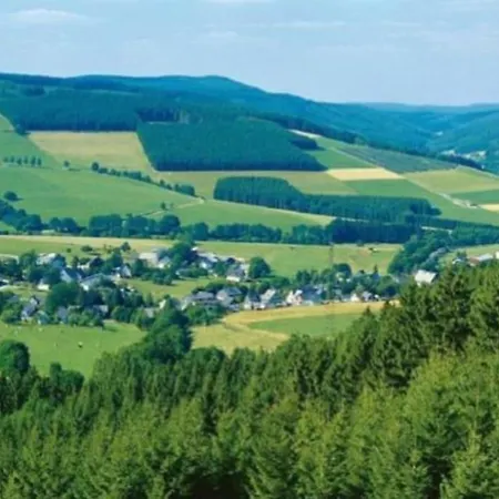 Mit Grosser Sonnenterrasse