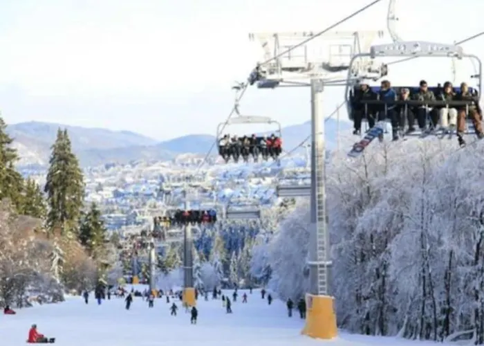 Mit Grosser Sonnenterrasse