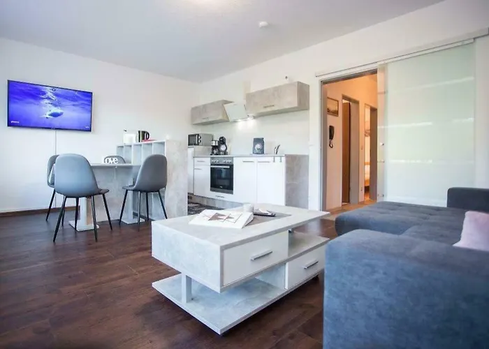 Mit Grosser Sonnenterrasse Διαμέρισμα *