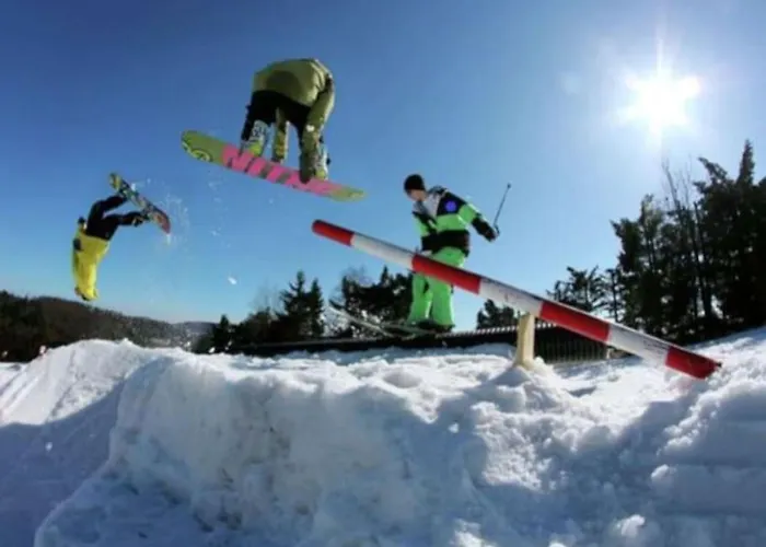 Mit Grosser Sonnenterrasse Διαμέρισμα *